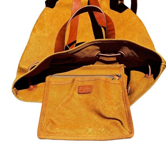 Madewell The Canvas Somerset Backpack in Acorn - Picture 5 of 8